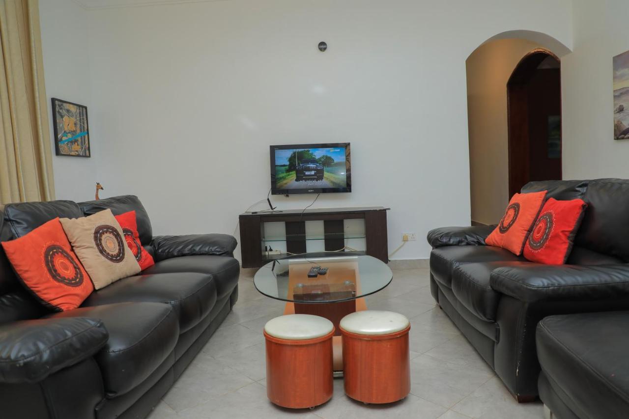 Silver Oaks Hotel Boma Fort Portal Экстерьер фото