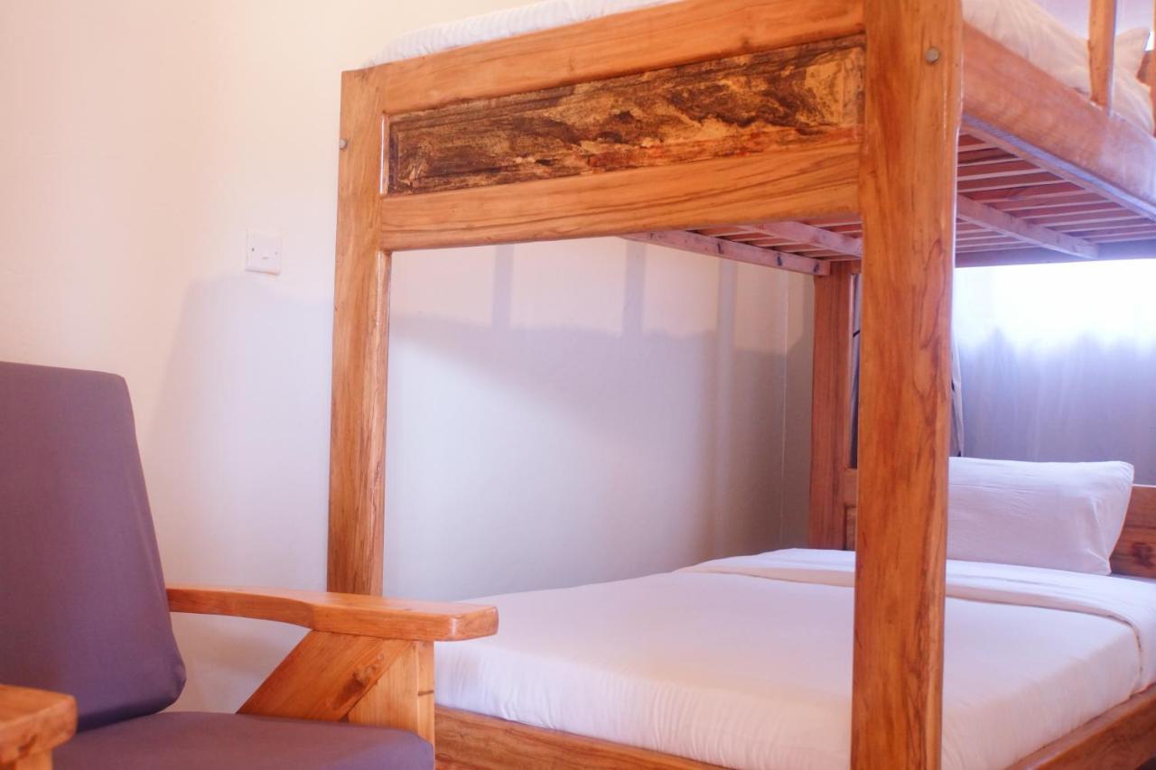 Silver Oaks Hotel Boma Fort Portal Экстерьер фото